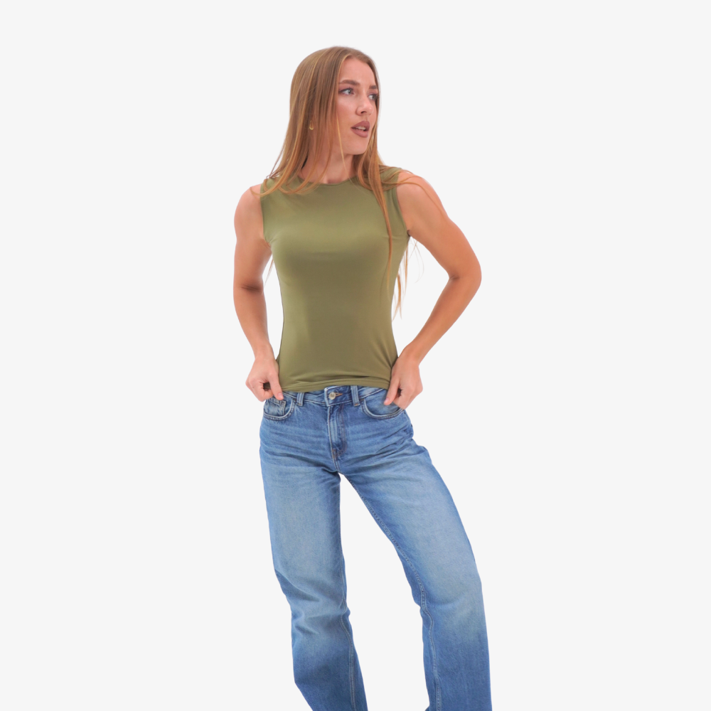 Emma - straight neckline top