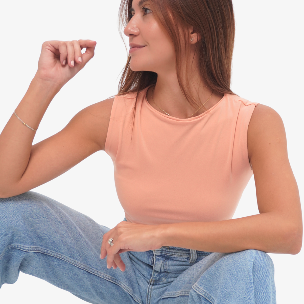 Emma - straight neckline top